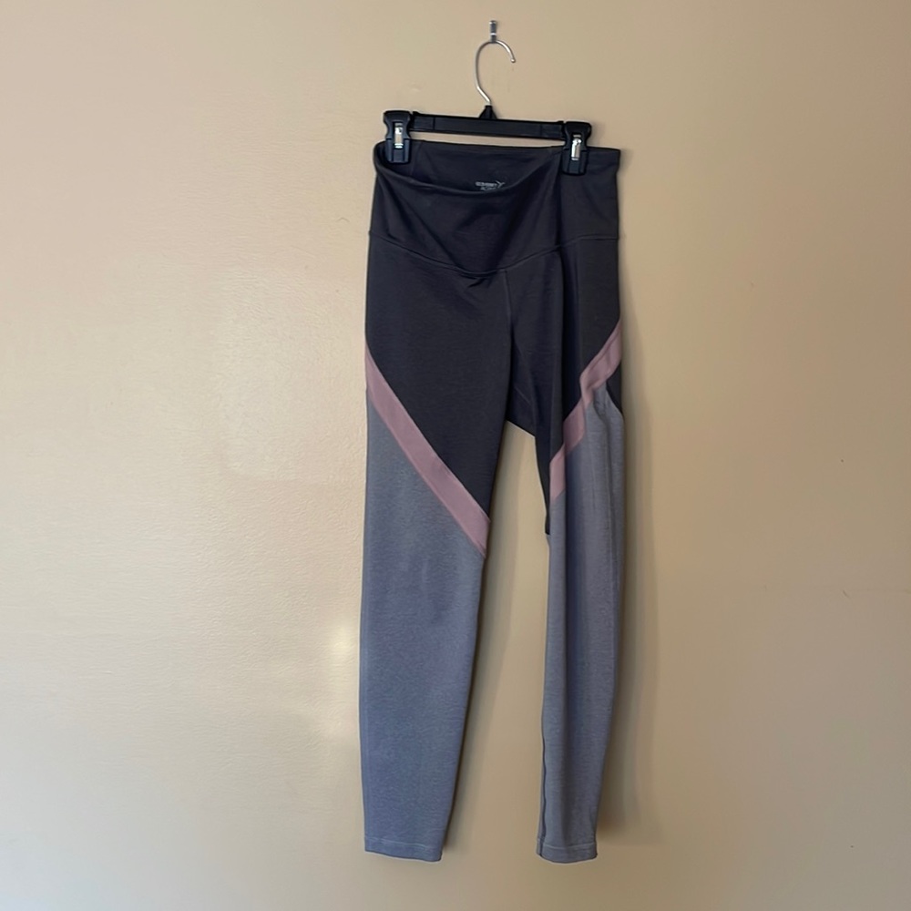 Old Navy Active Leggings